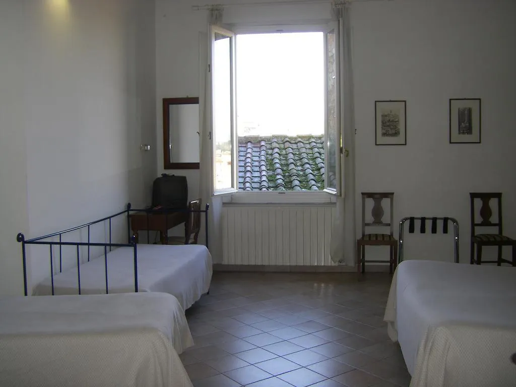 Albergo Cannon D'Oro Siena 2*,